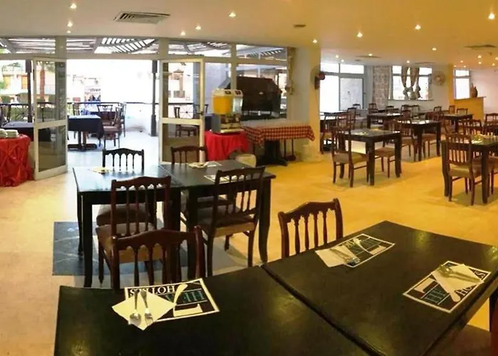Arabesque & 4* Sarm es-Sejk
